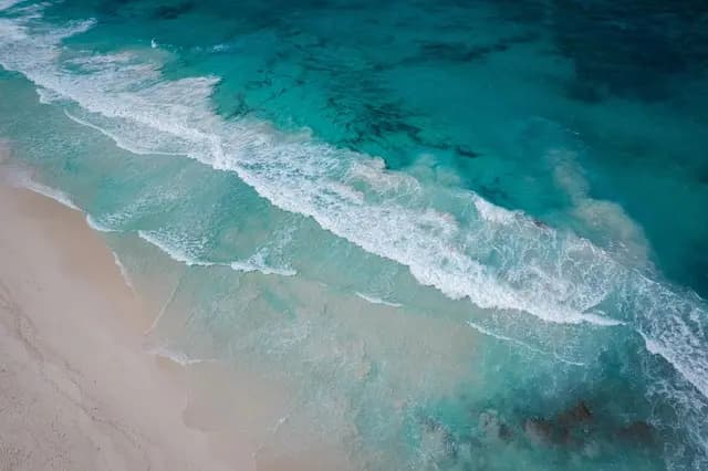 Explorer les Plages Secrètes des Îles Exotiques