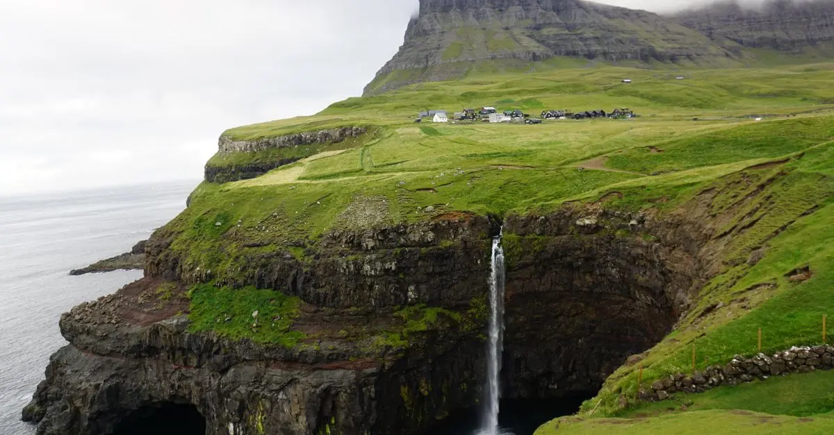 Paysages spectaculaires : Les fjords de Norvège